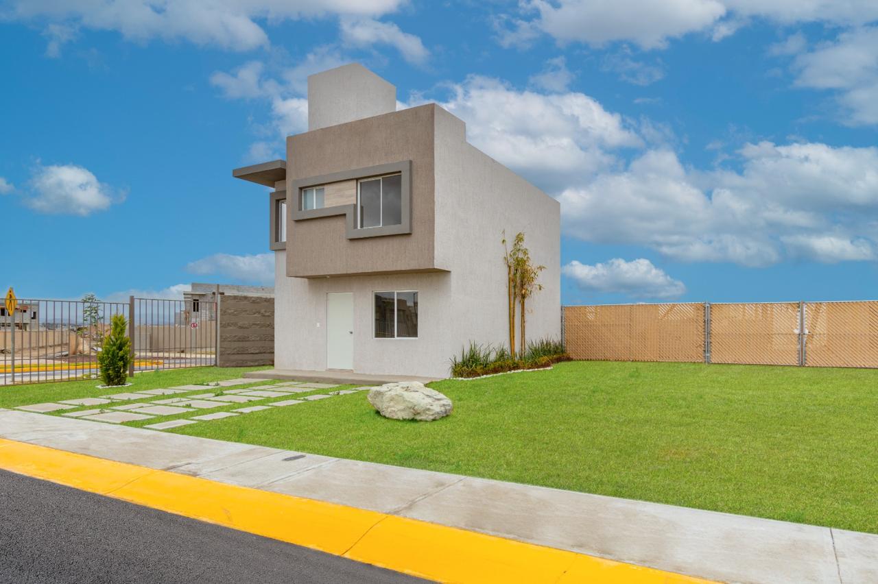 Casa 3 recámaras con jardín en Real Bilbao Pachuca Amplia y familiar. Acepta Infonavit.